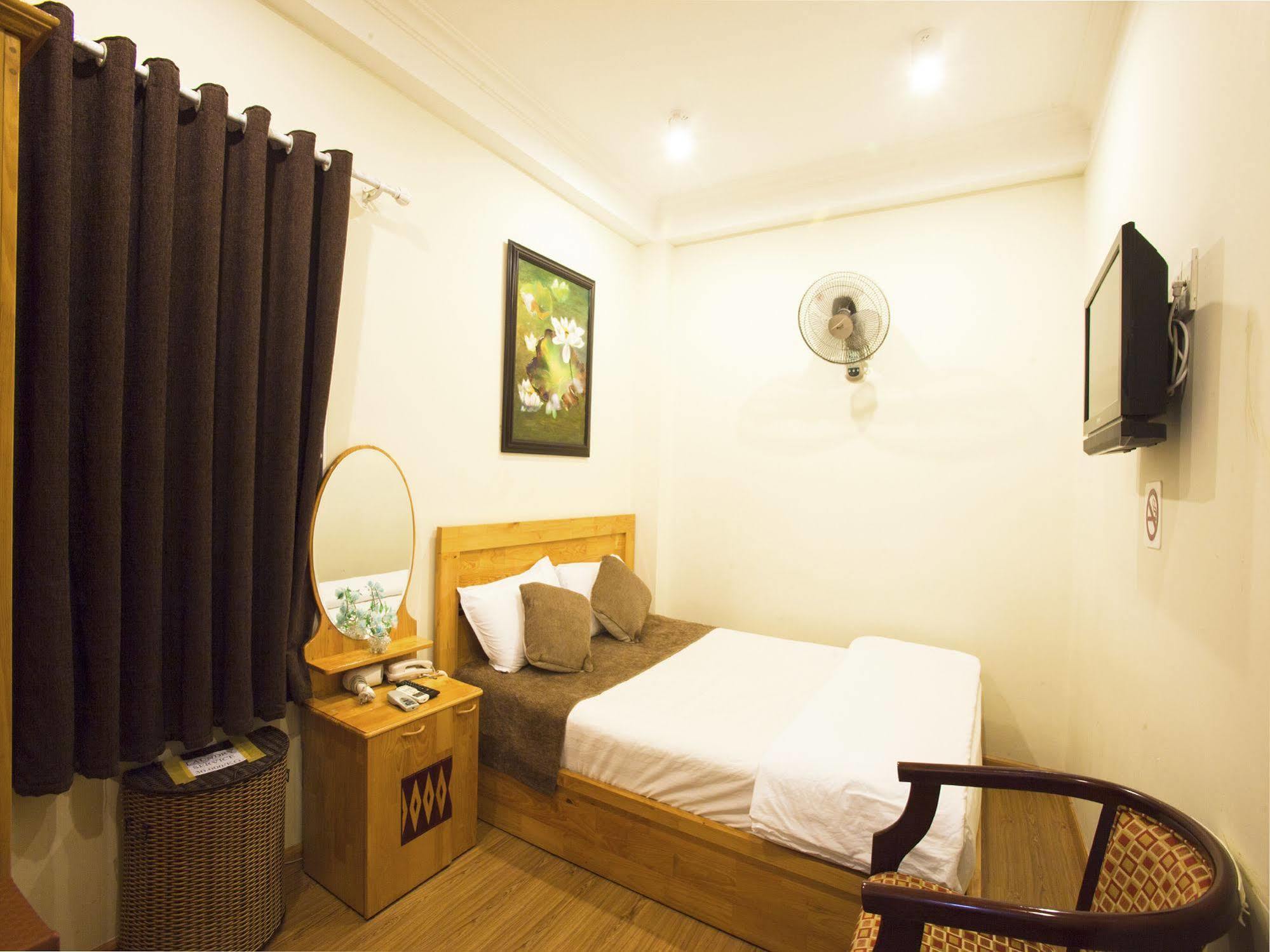 Cr Hotel Nha Trang Exterior foto